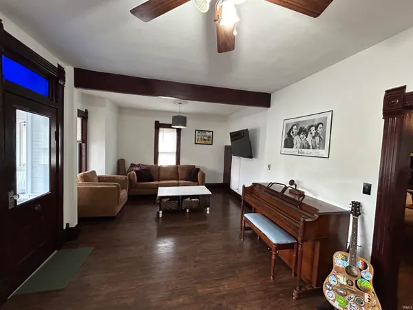 $184,900 | 4165 East Bellefontaine Road, Hamilton, IN 46742