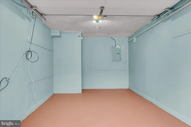 $515,000 | 2115 Coventry Drive, Wilmington, DE 19810