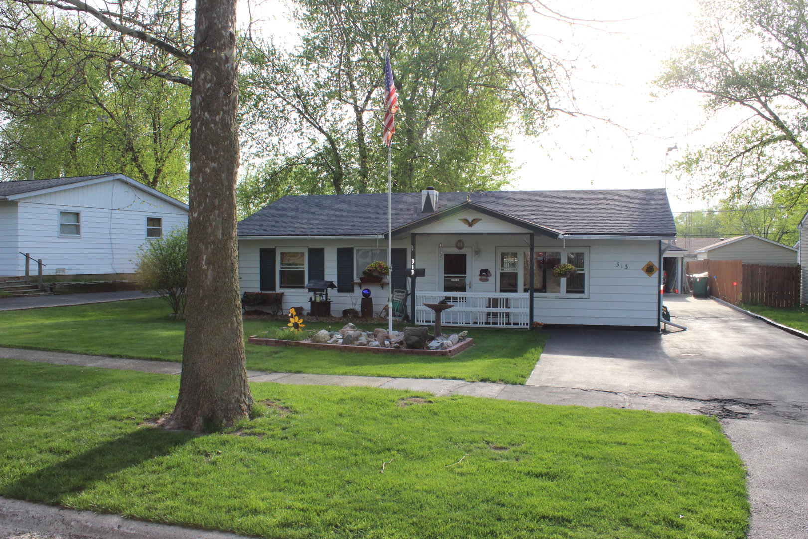 313 Stuart Road Lockport, IL 60441 - Photo 1 of 10