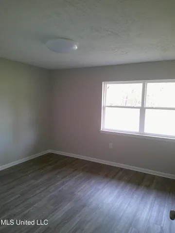 $850 | 433 Meadowlark Drive, Unit B3, Canton, MS 39046