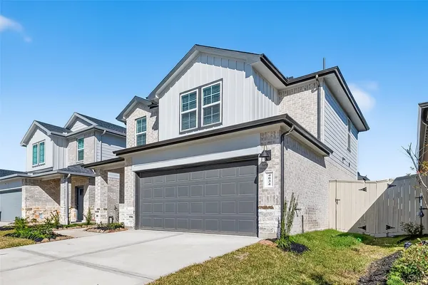 $2,700 | 4034 Bronco Sta Lane, League City, TX 77511