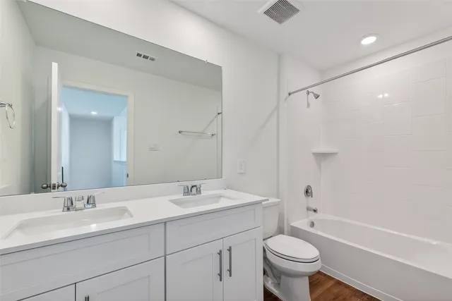 $2,700 | 4034 Bronco Sta Lane, League City, TX 77511