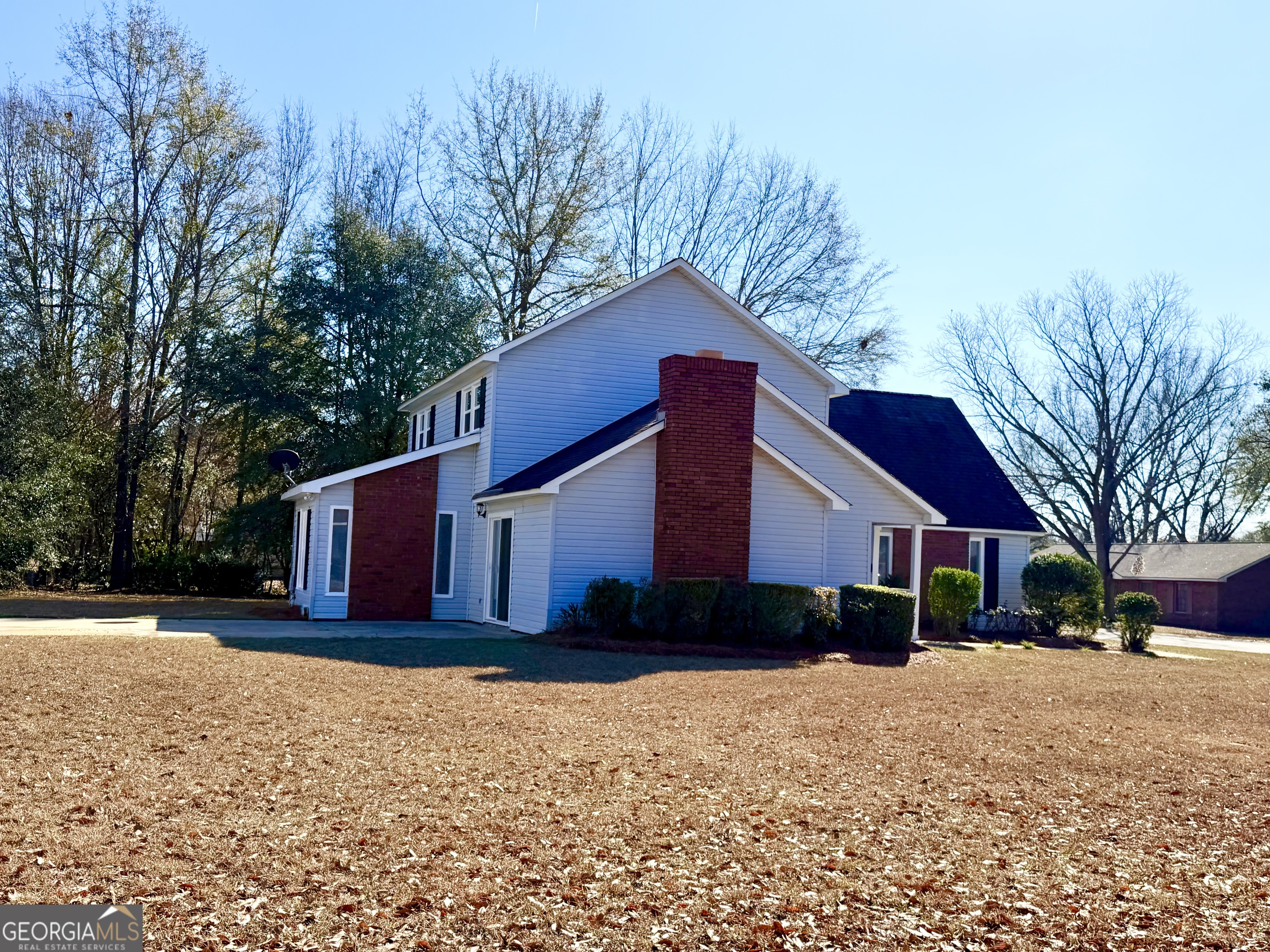1610 Lance Drive Dublin, GA 31021 - Photo 5 of 47