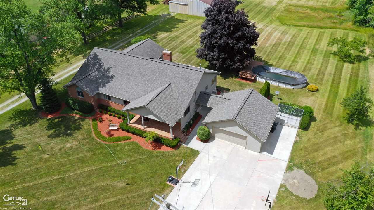 6242 Broadbridge Road Marine City, MI 48039 - Photo 31 of 53 31387071-34.JPG
