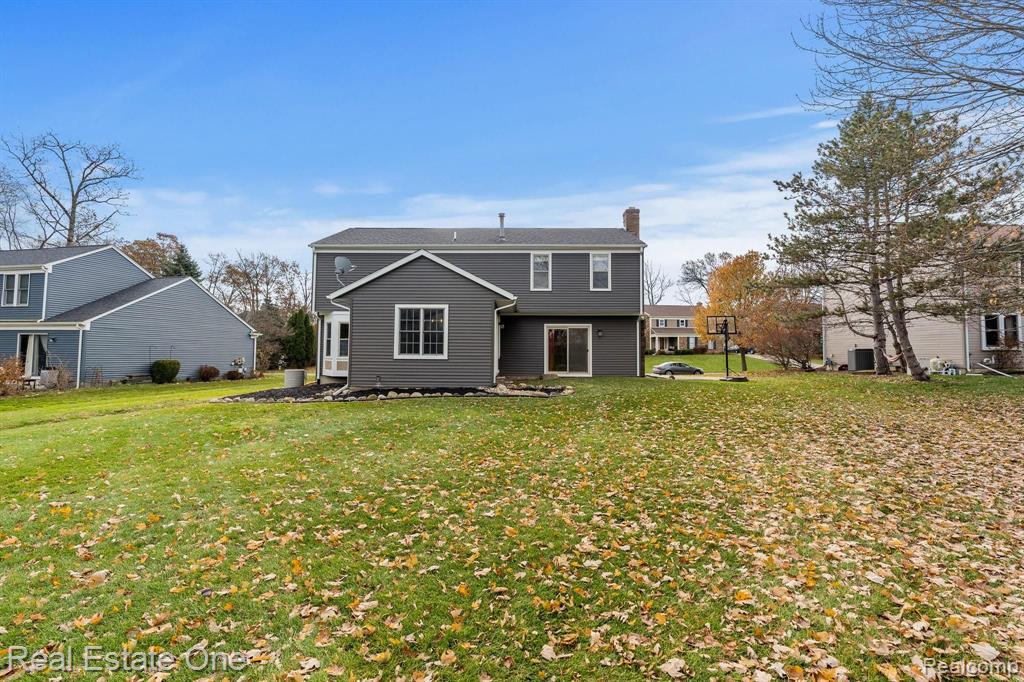 1958 Brookfield Road Rochester Hills, MI 48306 - Photo 35 of 35