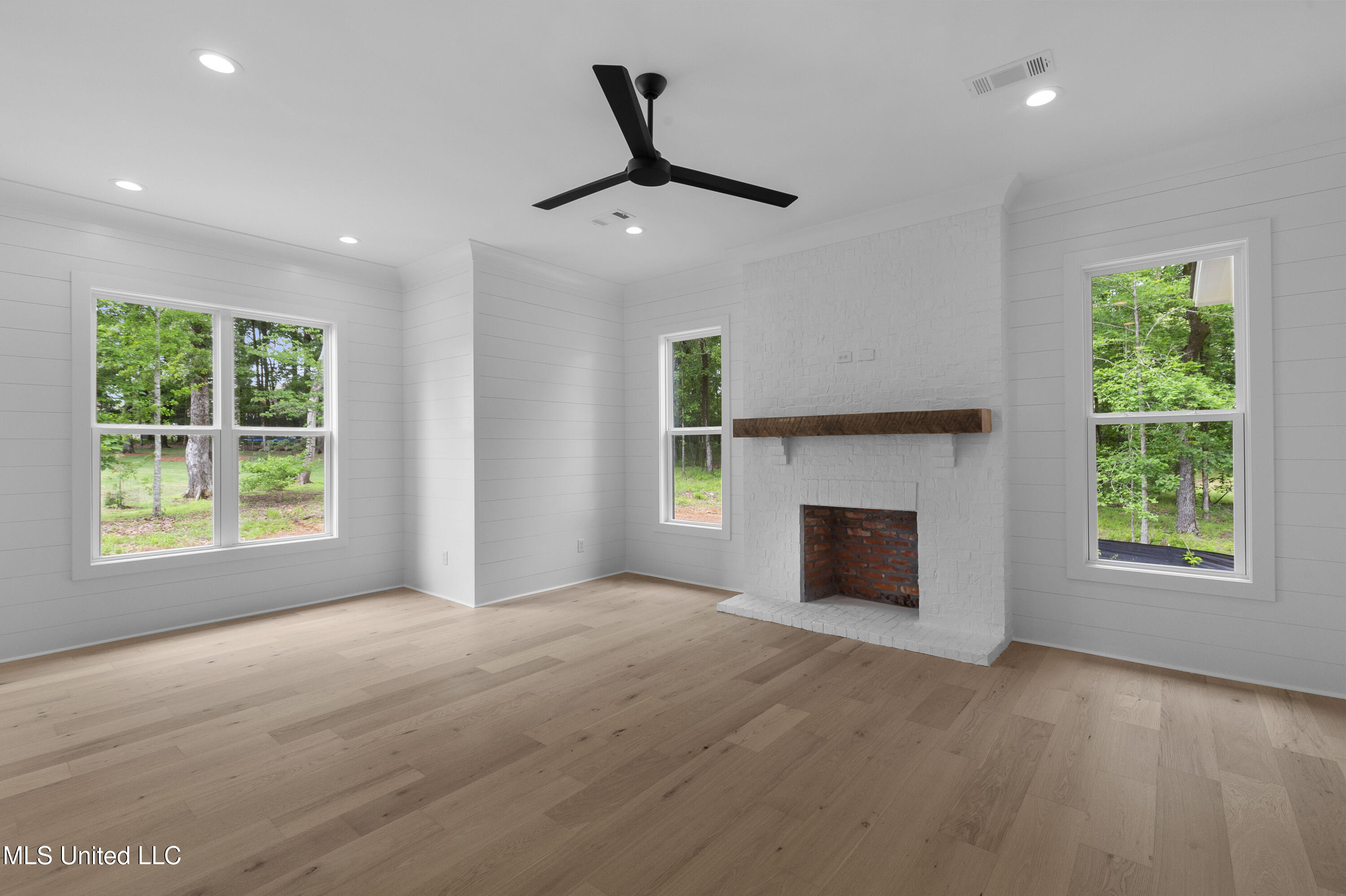 231 Oakside Trail Madison, MS 39110 - Photo 15 of 46 231 Oakside-30