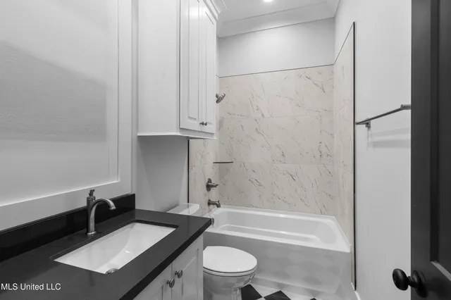 $888,500 | 231 Oakside Trail, Madison, MS 39110