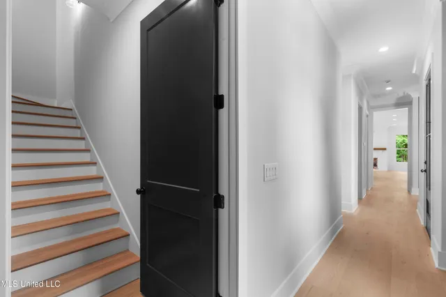 $888,500 | 231 Oakside Trail, Madison, MS 39110