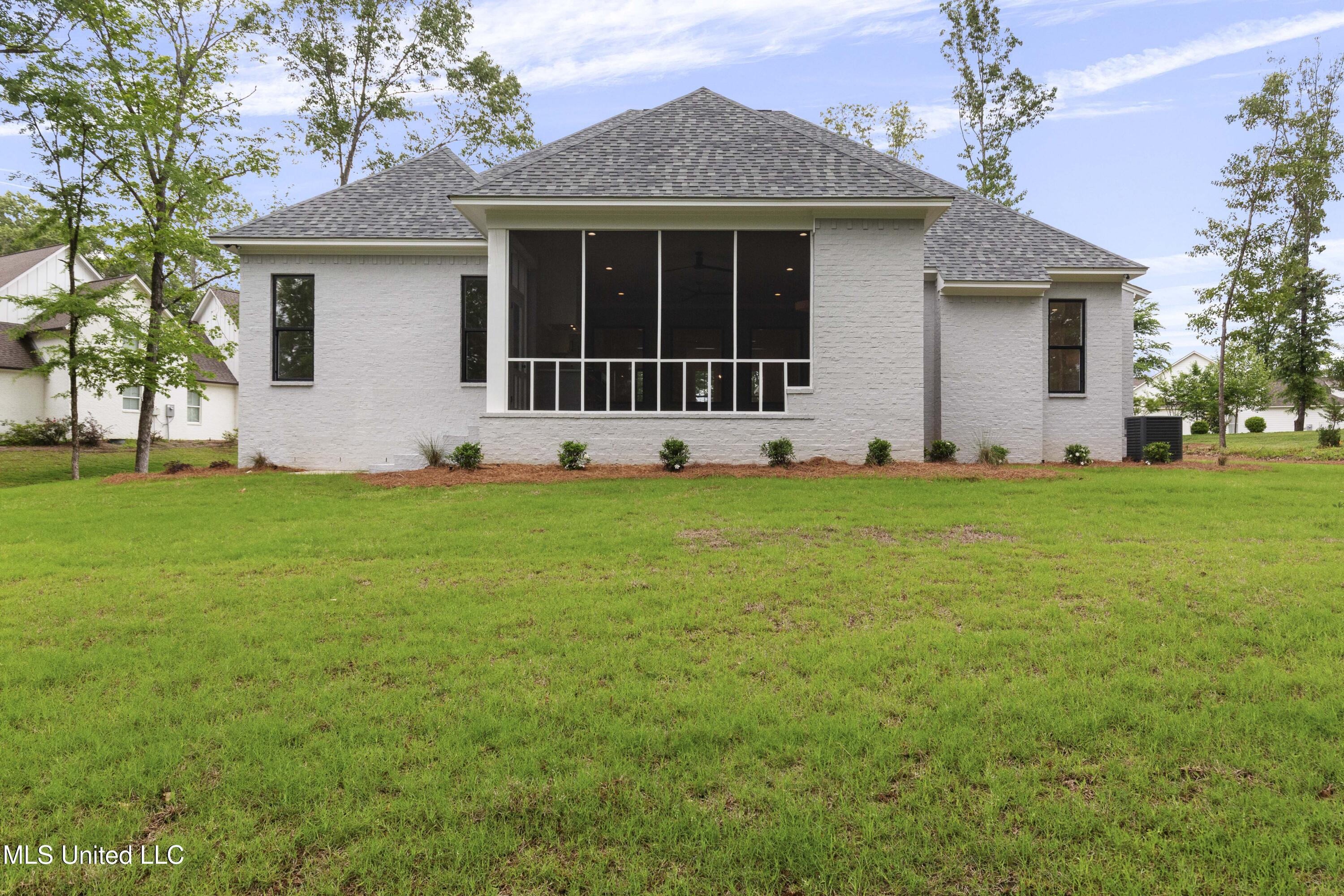 231 Oakside Trail Madison, MS 39110 - Photo 44 of 46 231 Oakside-68