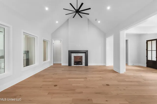 $888,500 | 231 Oakside Trail, Madison, MS 39110