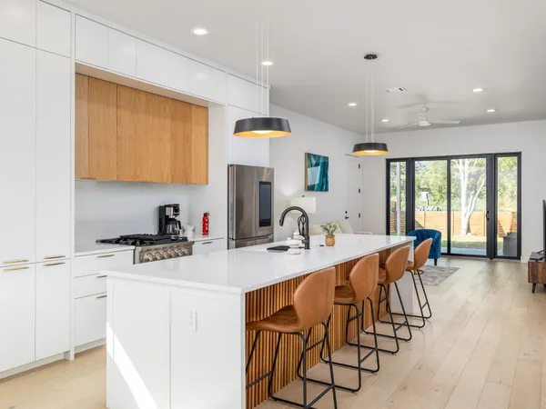 $799,999 | 6620 Isabelle Drive, Unit A, Austin, TX 78752