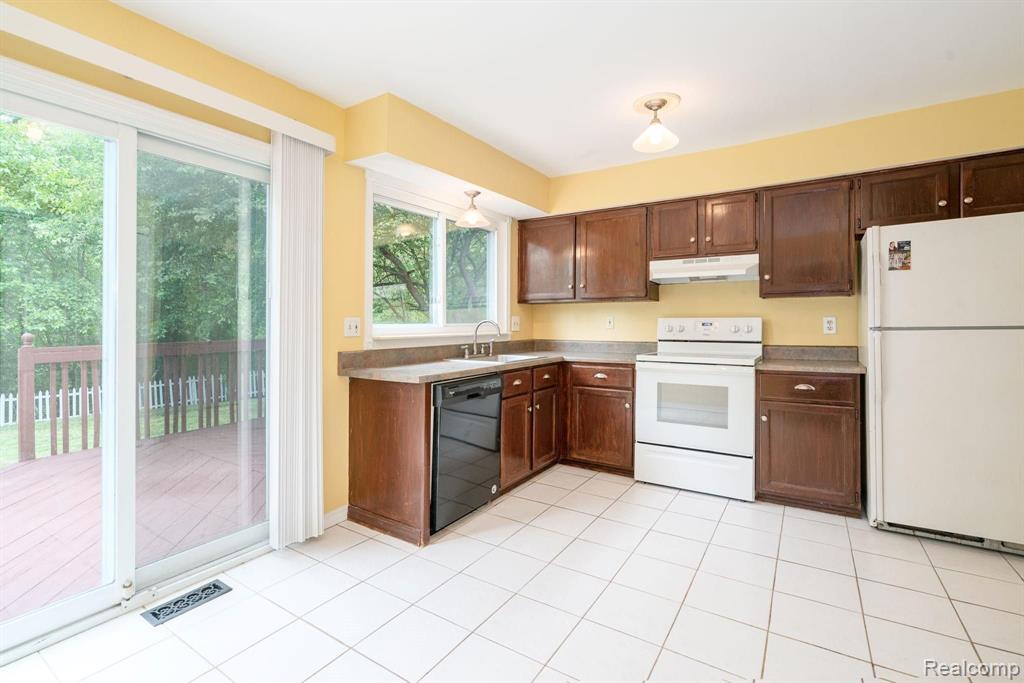 645 Worthington Road Canton, MI 48188 - Photo 8 of 30