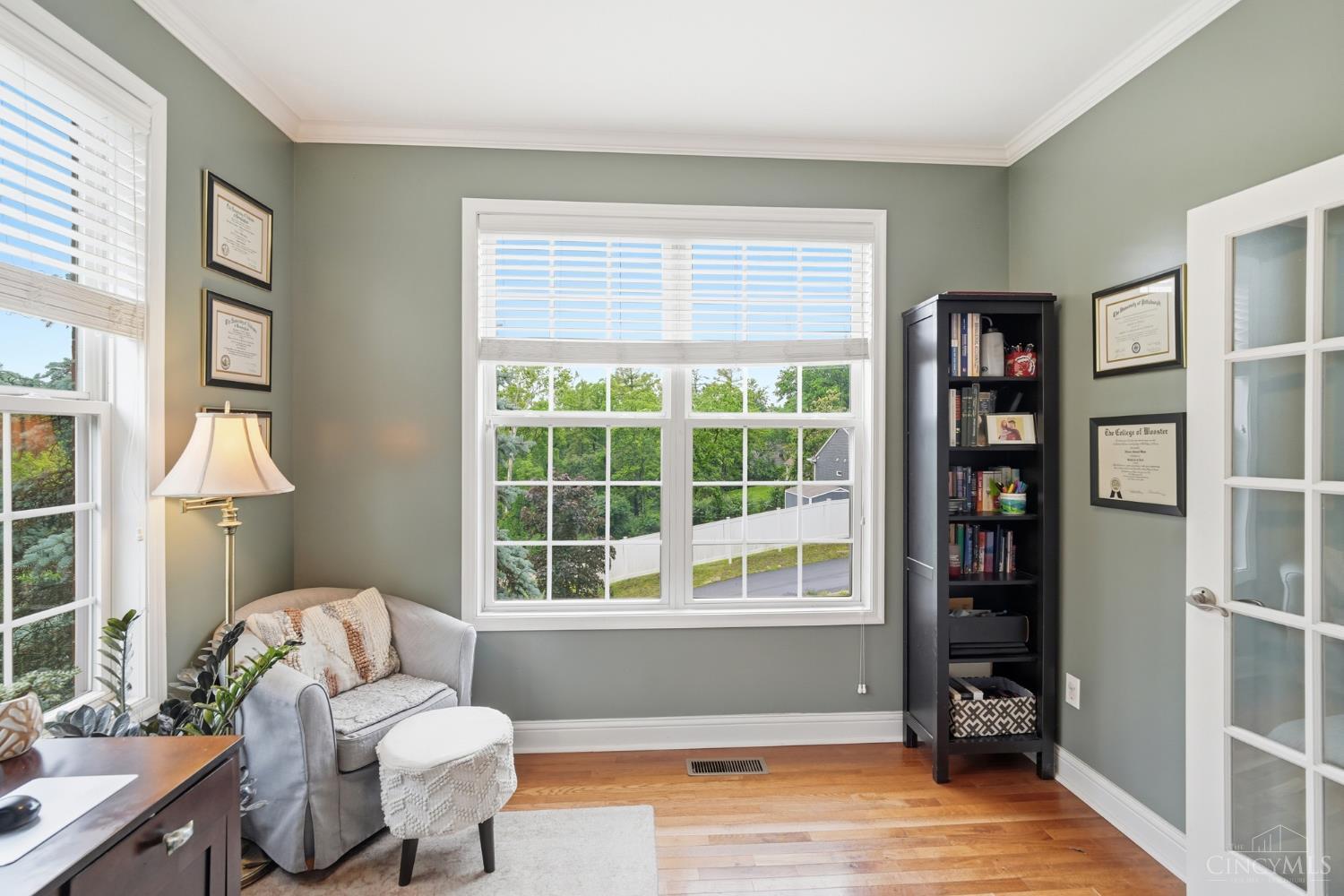 6809 Stewart Road Cincinnati, OH 45236 - Photo 7 of 48