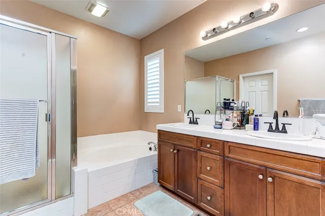 $1,150,000 | 15220 Cambridge Street, Tustin, CA 92782