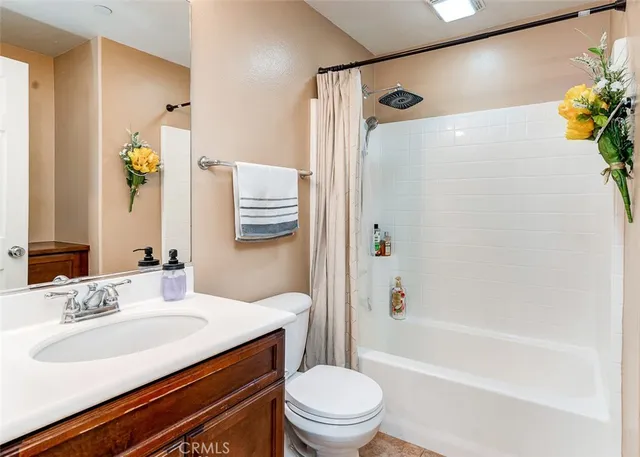 $1,150,000 | 15220 Cambridge Street, Tustin, CA 92782