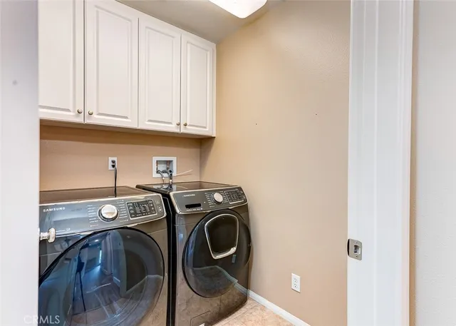 $1,150,000 | 15220 Cambridge Street, Tustin, CA 92782