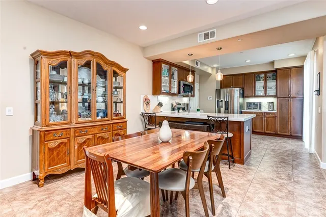 $1,150,000 | 15220 Cambridge Street, Tustin, CA 92782