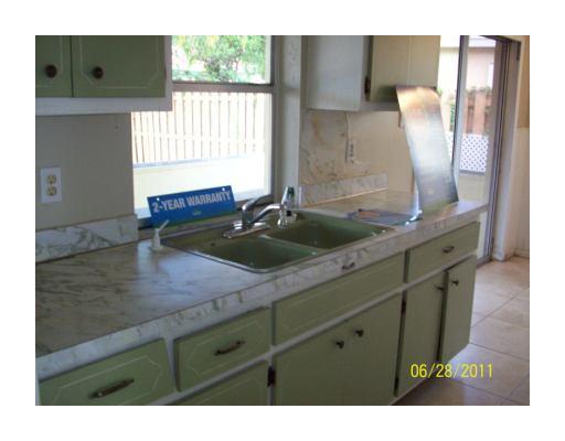 22635 Southwest 65th Way Boca Raton, FL 33428 - Photo 3 of 12 Additional Photo