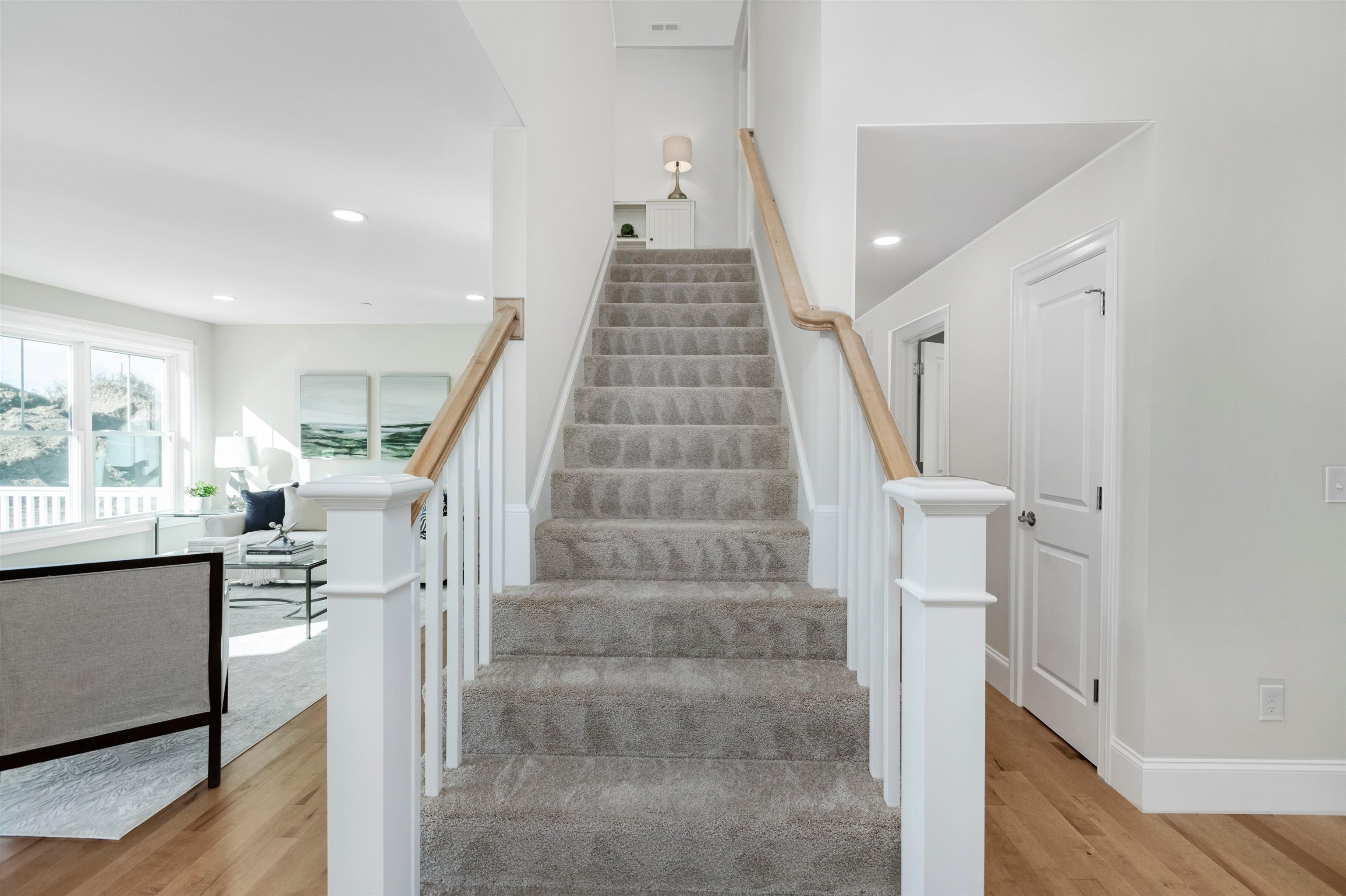 1 Hampton Lane Hudson, NH 03051 - Photo 19 of 40