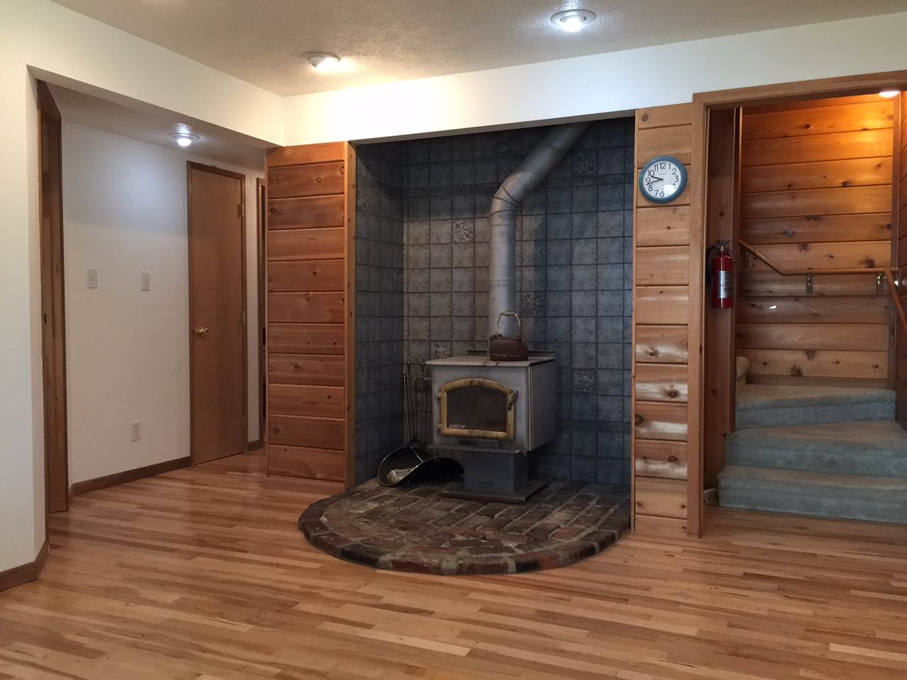 20815 North Holcomb Road Mead, WA 99021 - Photo 12 of 19