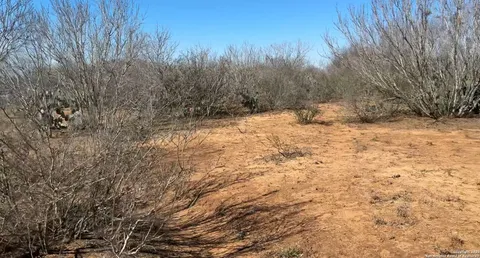 $125,000 | 1432 Cr 326, Jourdanton, TX 78026