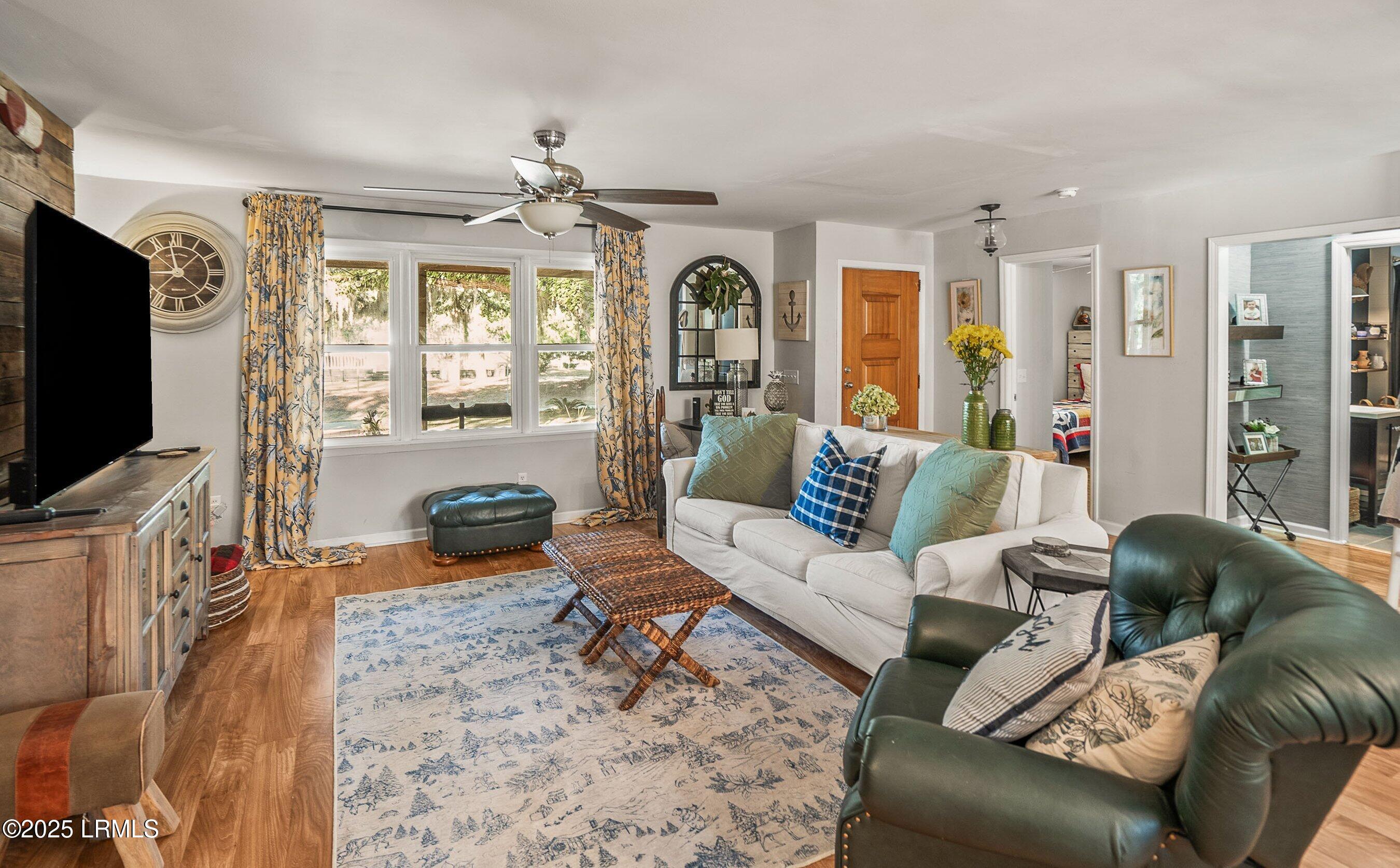 701 Battery Creek Road Beaufort, SC 29902 - Photo 11 of 36 DSC05713-80-1.jpg-SMALL