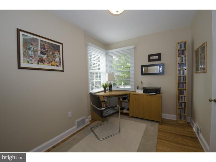 496 Woodcrest Road Wayne, PA 19087 - Photo 22 of 25 Bedroom 4
