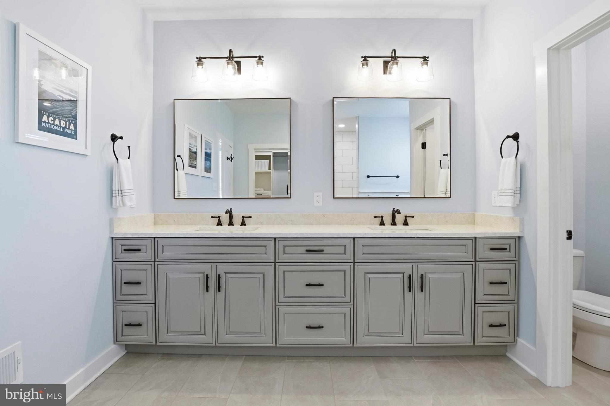 1264 Cambria Road Westminster, MD 21157 - Photo 29 of 49 Primary Bath