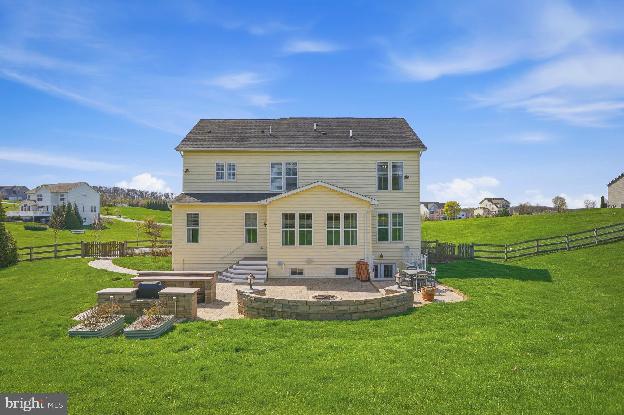 1264 Cambria Road Westminster, MD 21157 - Photo 47 of 49 Exterior Rear