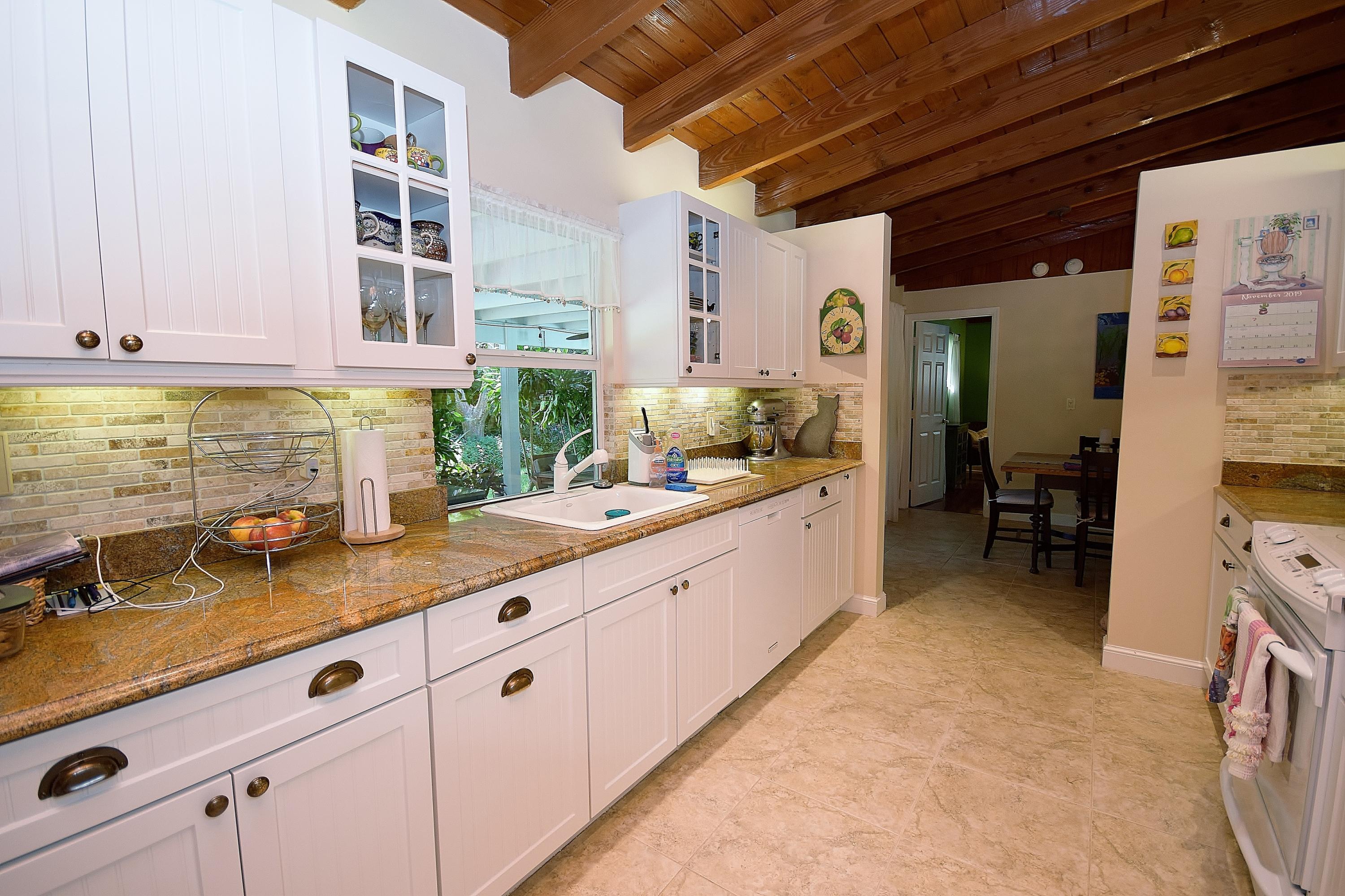 1150 Southwest 16th Street Boca Raton, FL 33486 - Photo 9 of 30 DSC_0652
