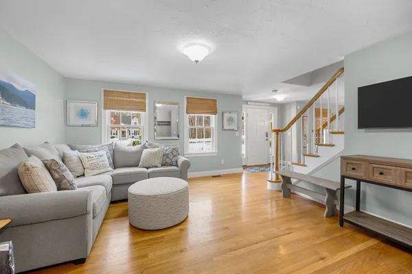 $1,199,000 | 1 Anthony's Way, Mashpee, MA 02649