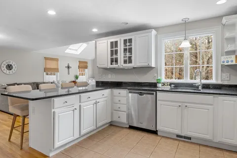 $1,199,000 | 1 Anthony's Way, Mashpee, MA 02649