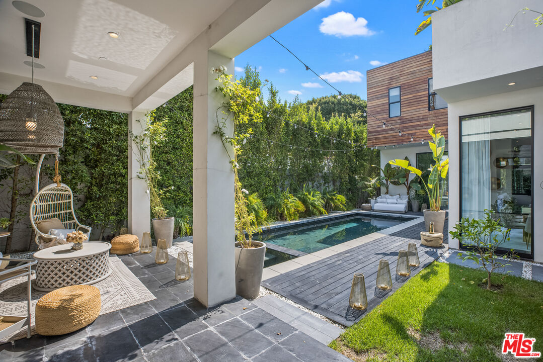 8929 Rangely Avenue West Hollywood, CA 90048 - Photo 32 of 32 Gallery Image 32