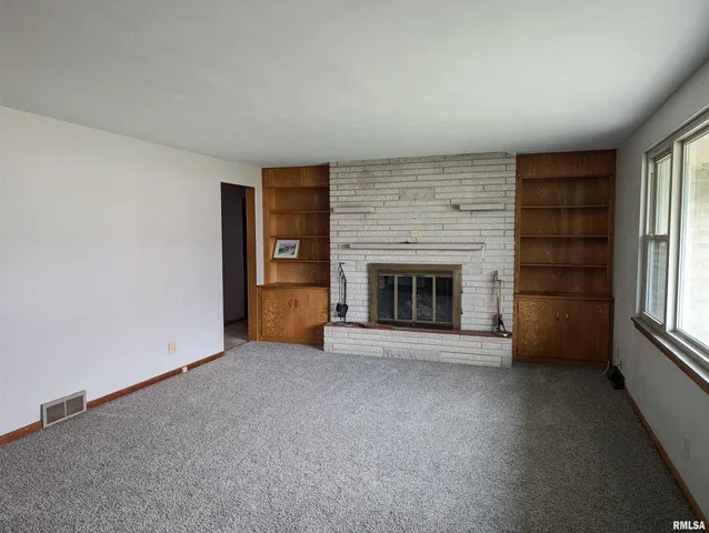 $191,000 | 3720 North St Michael Avenue, Peoria, IL 61615