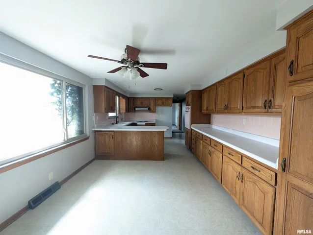 $191,000 | 3720 North St Michael Avenue, Peoria, IL 61615