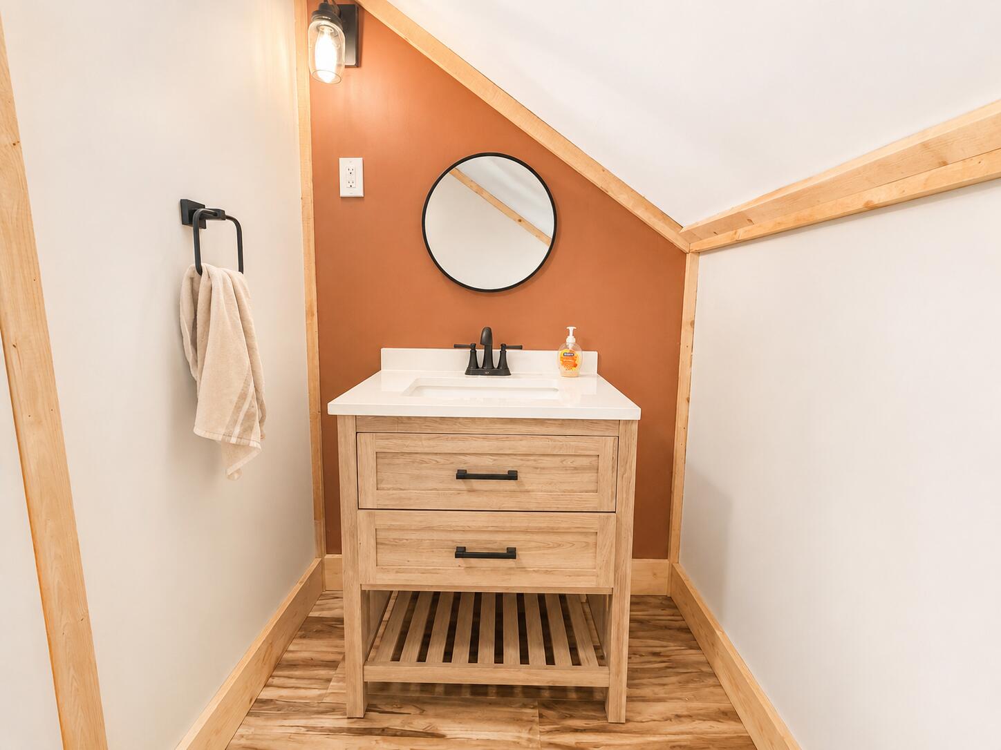 967 Newbury Neck Road Surry, ME 04684 - Photo 39 of 46 In-law apt bathroom