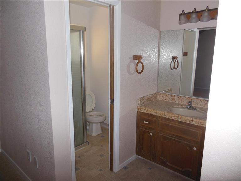 26331 Cullen Way Madera, CA 93638 - Photo 11 of 16 Gallery Image 11