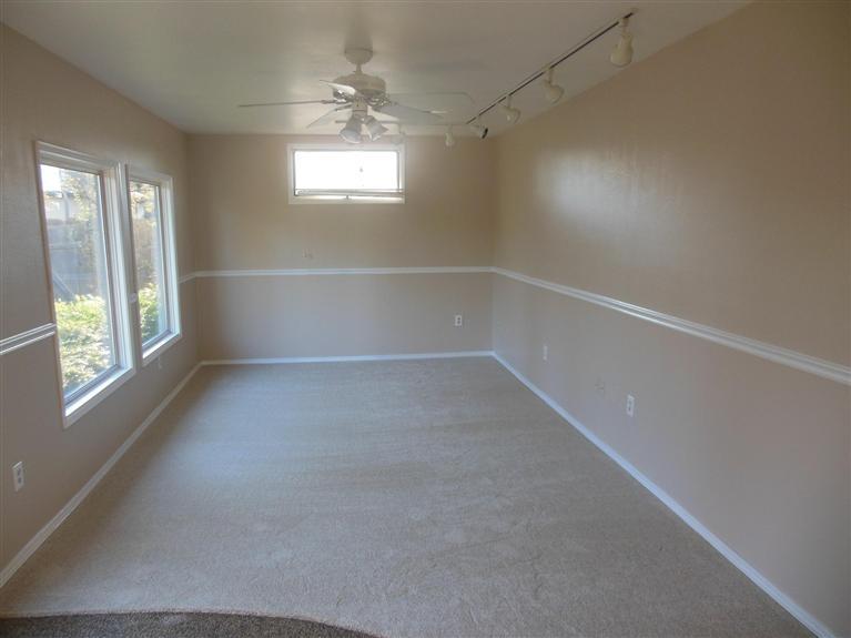 26331 Cullen Way Madera, CA 93638 - Photo 6 of 16 Gallery Image 6