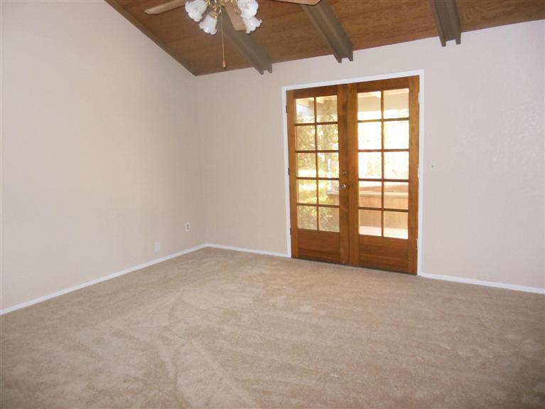 26331 Cullen Way Madera, CA 93638 - Photo 9 of 16 Gallery Image 9