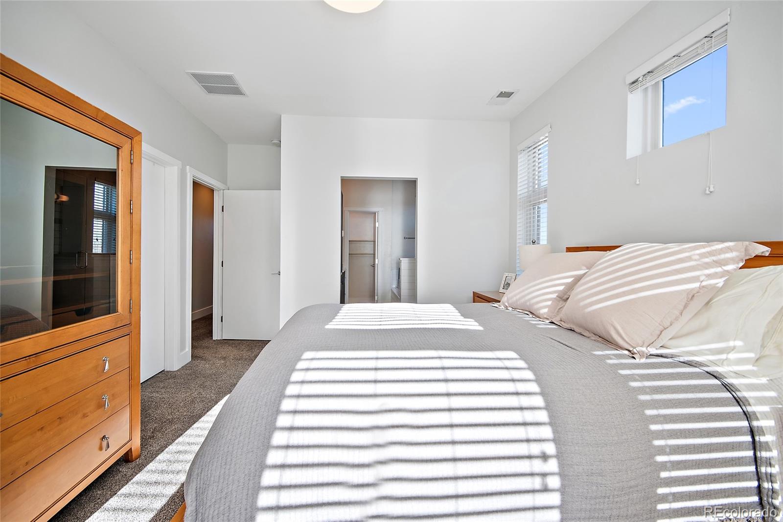 2157 North Downing Street Denver, CO 80205 - Photo 18 of 43