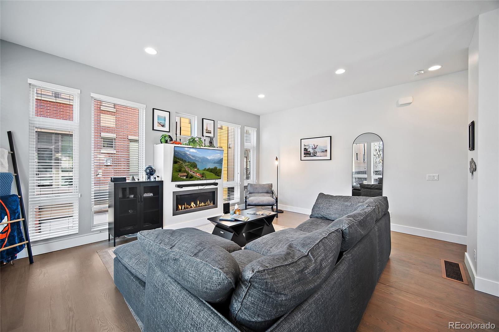 2157 North Downing Street Denver, CO 80205 - Photo 6 of 43