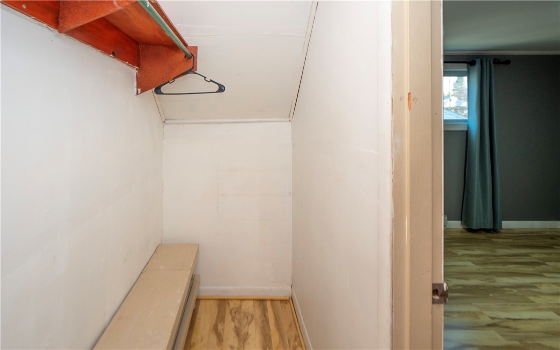 109 Haskins Avenue Tiverton, RI 02878 - Photo 11 of 26