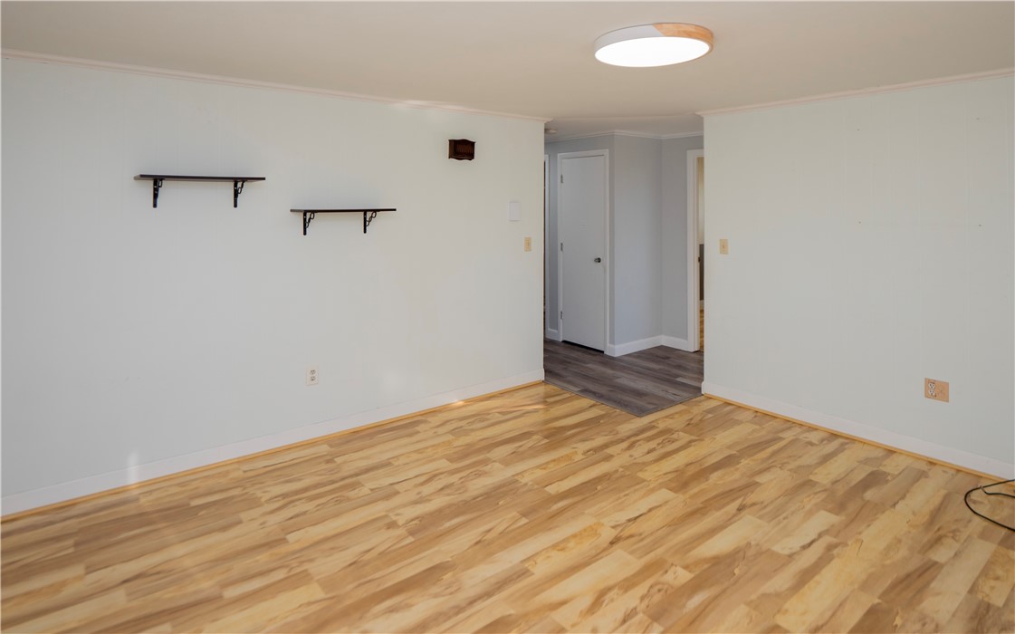 109 Haskins Avenue Tiverton, RI 02878 - Photo 15 of 26