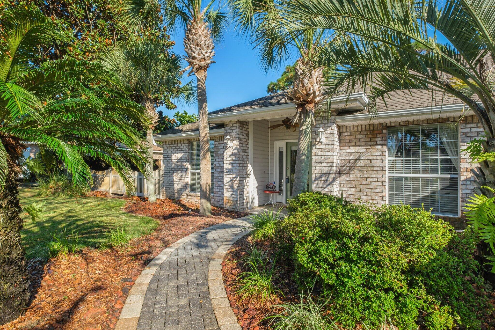 7620 Woodmont Road Navarre, FL 32566 - Photo 4 of 35 Gallery Image 4