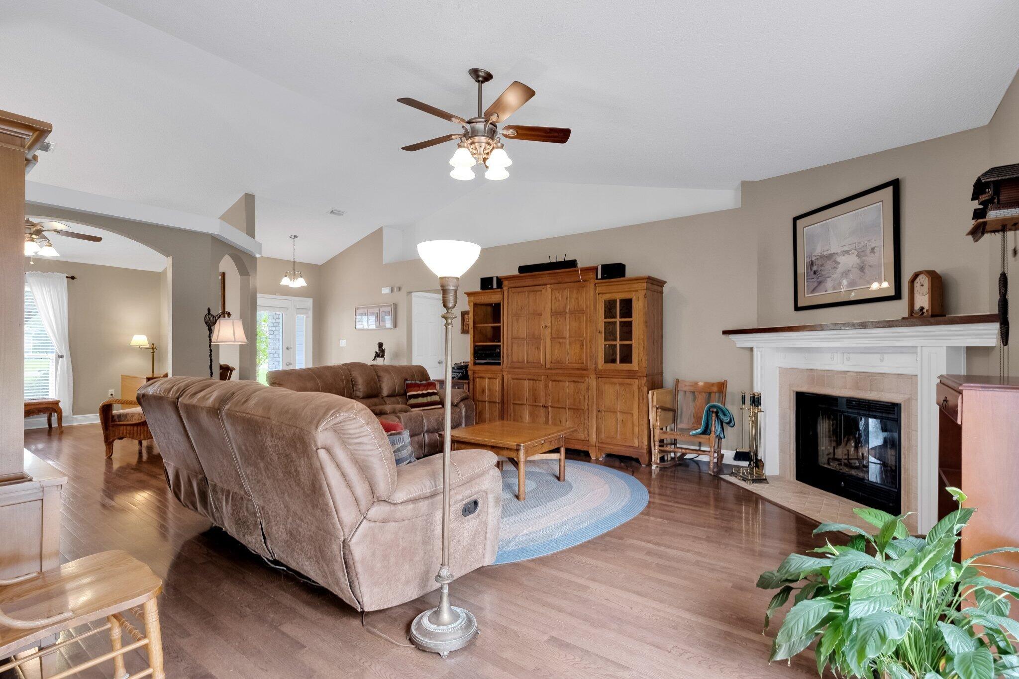 7620 Woodmont Road Navarre, FL 32566 - Photo 9 of 35 Gallery Image 9