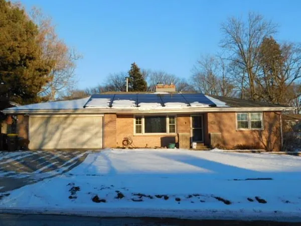 $289,900 | 821 Tamarack Lane, Rockford, IL 61107