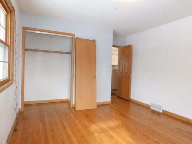a view of a room with an empty space