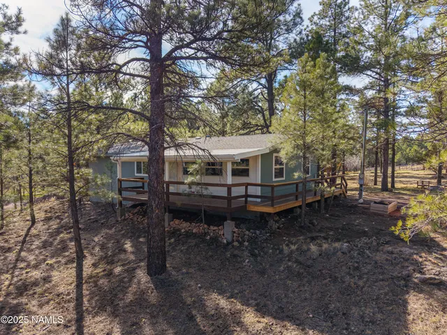$524,900 | 225 South Beech Drive, Flagstaff, AZ 86004