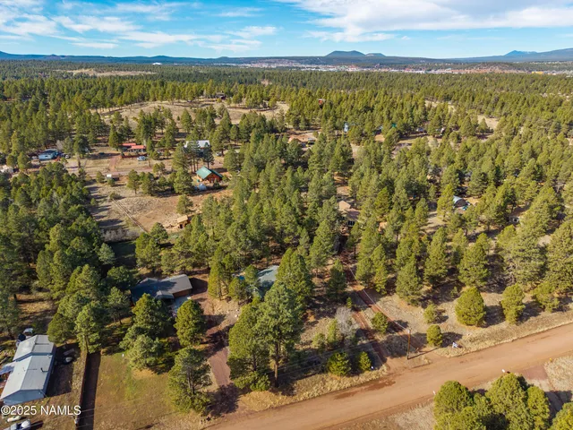 $524,900 | 225 South Beech Drive, Flagstaff, AZ 86004