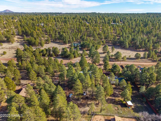 $524,900 | 225 South Beech Drive, Flagstaff, AZ 86004